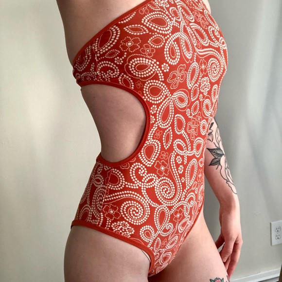 Aerie One Piece Swim - Picture 3 of 13